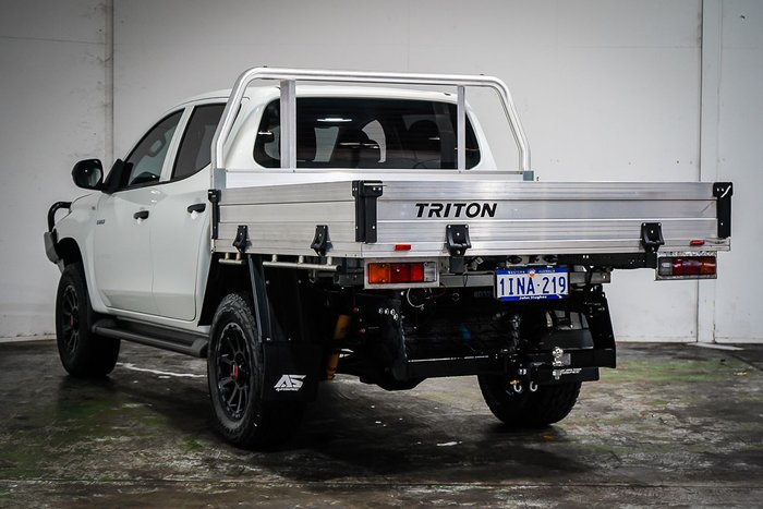 2024 Mitsubishi Triton GLX