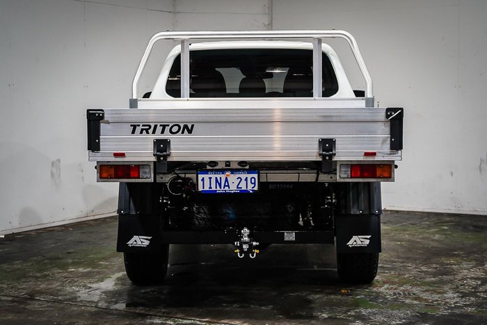 2024 Mitsubishi Triton GLX