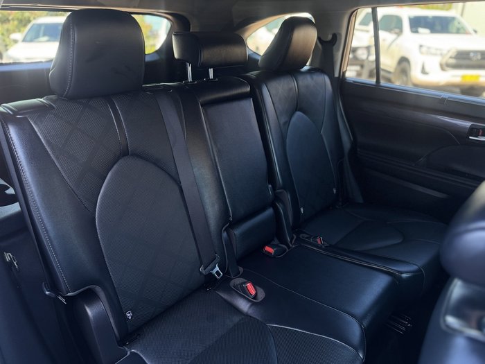 2022 Toyota Kluger Grande