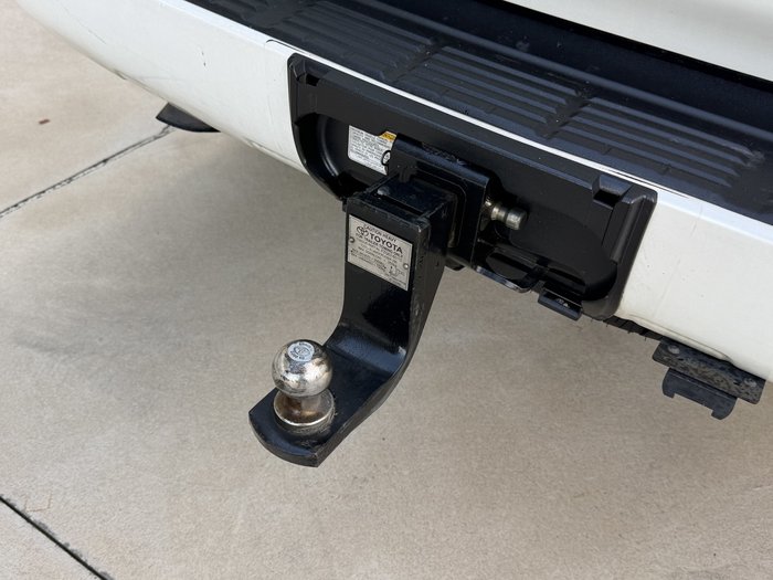 2014 Toyota Landcruiser Altitude SE