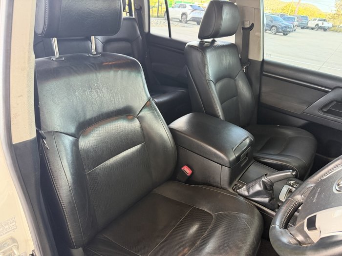 2014 Toyota Landcruiser Altitude SE