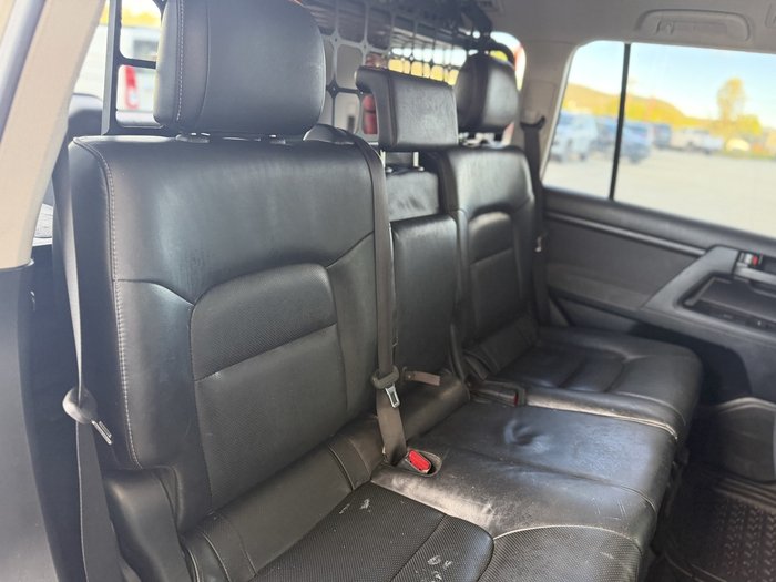 2014 Toyota Landcruiser Altitude SE