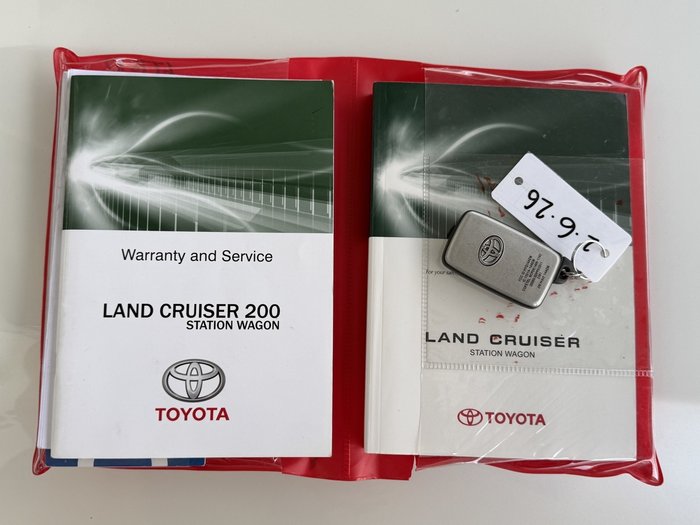 2014 Toyota Landcruiser Altitude SE