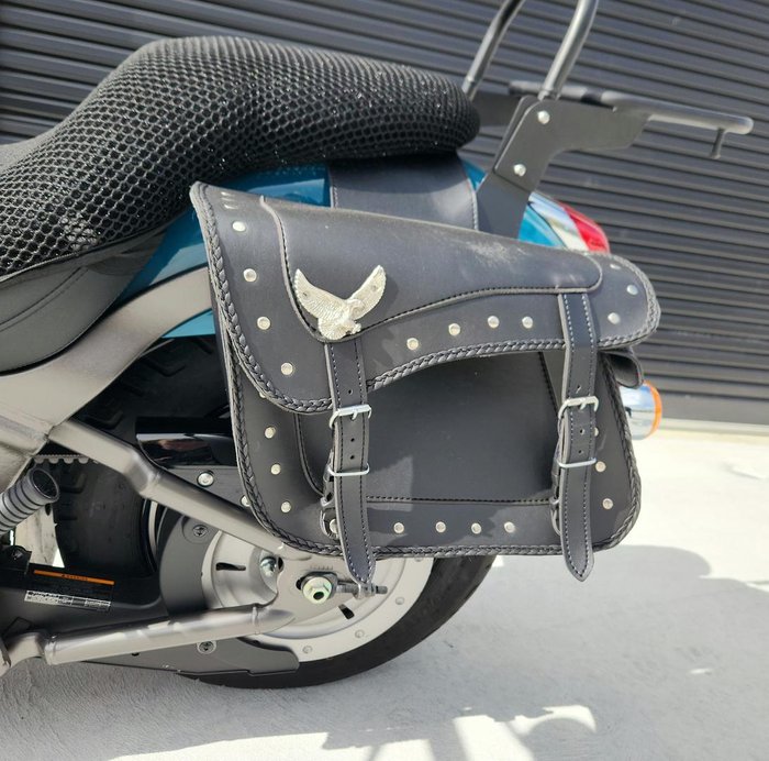 2021 Kawasaki Vulcan 900 Custom (VN900C) Vulcan Blue