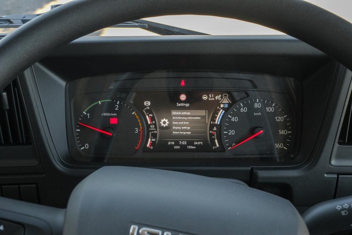 2025 Isuzu F Series FVL 260-300 AT R67