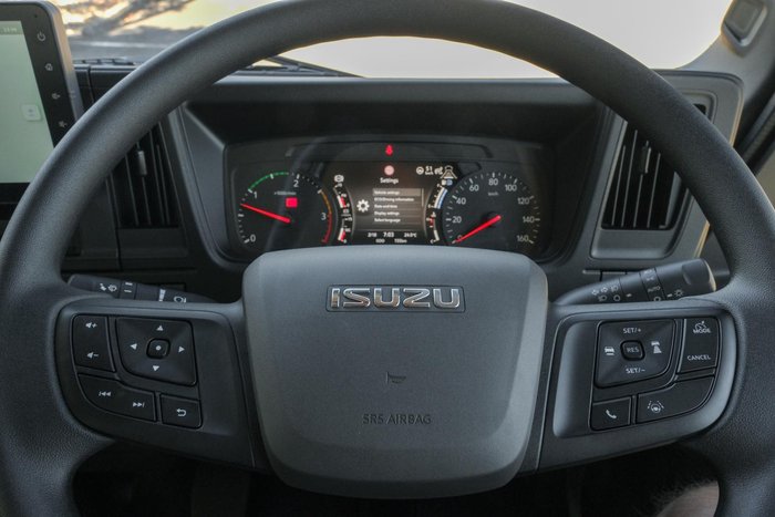 2025 Isuzu F Series FVL 260-300 AT R67
