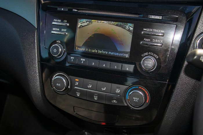 2015 Nissan X-TRAIL ST