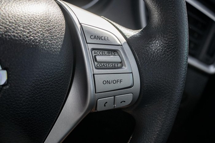 2015 Nissan X-TRAIL ST