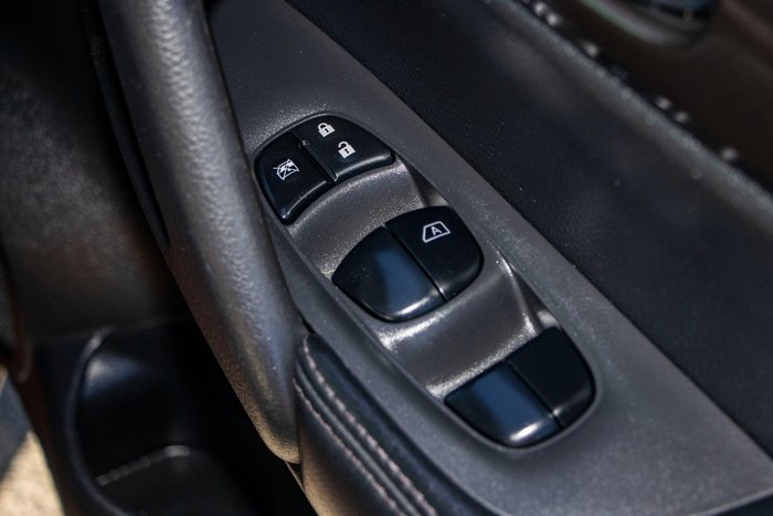 2015 Nissan X-TRAIL ST