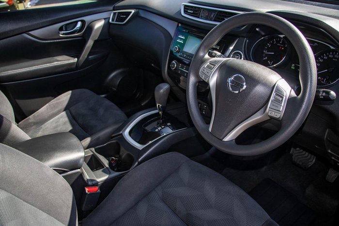 2015 Nissan X-TRAIL ST