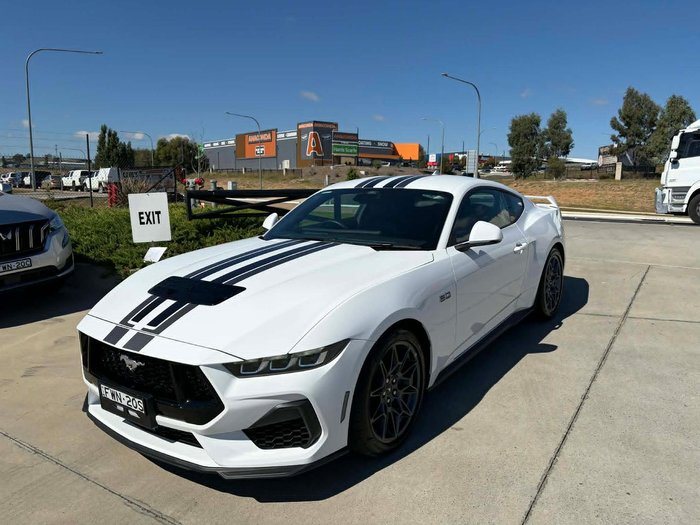 2025 Ford Mustang