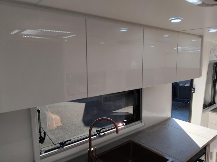 2026 Cadillac RV 20.6Ft Poseidon Royal With King Bed And Rear Triple Bunks