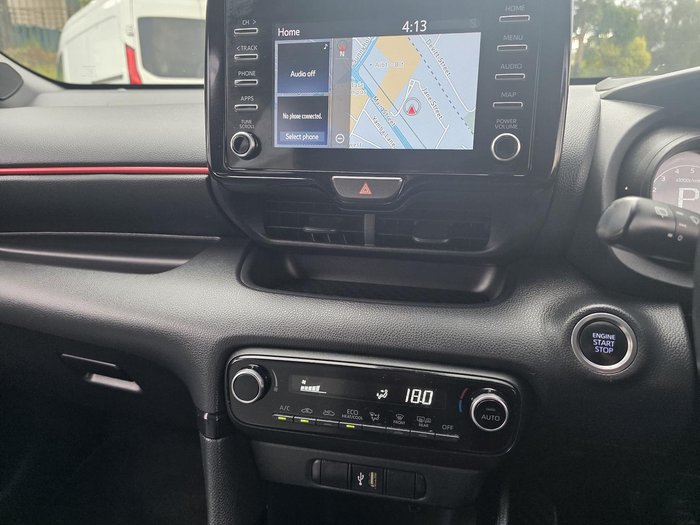 2021 Toyota Yaris ZR