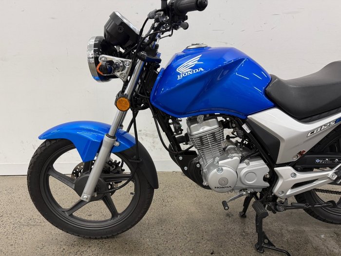 2021 Honda CB125E Blue