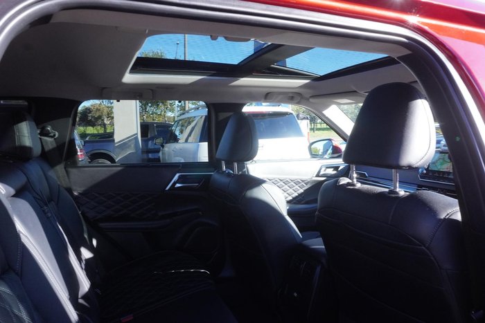 2023 Mitsubishi Outlander PHEV Exceed