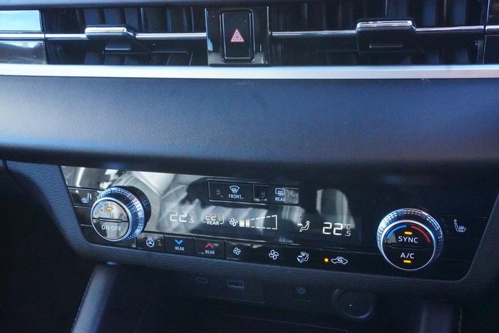 2023 Mitsubishi Outlander PHEV Exceed