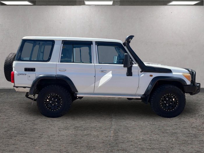2011 Toyota Landcruiser Workmate