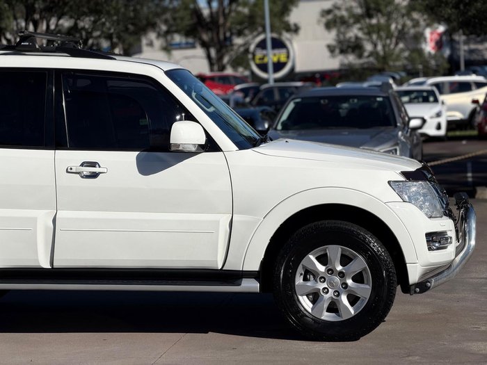 2021 Mitsubishi Pajero GLX