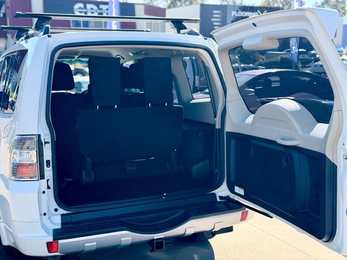 2021 Mitsubishi Pajero GLX