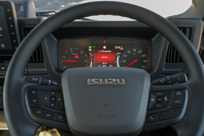 2025 Isuzu N Series NLR 45-150 DT D25