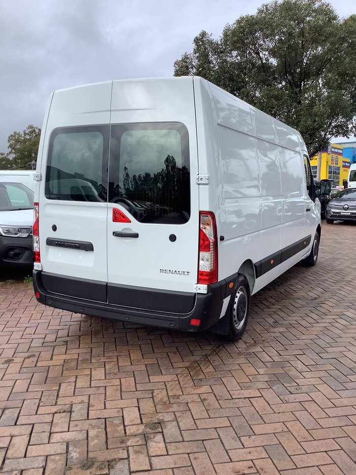2025 Renault Master Pro 110kW