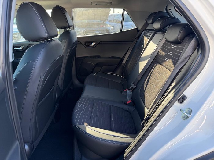 2025 Kia Stonic GT-Line YB MY25 Clear White
