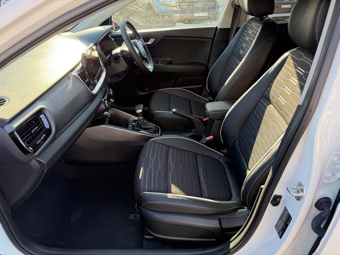 2025 Kia Stonic GT-Line YB MY25 Clear White