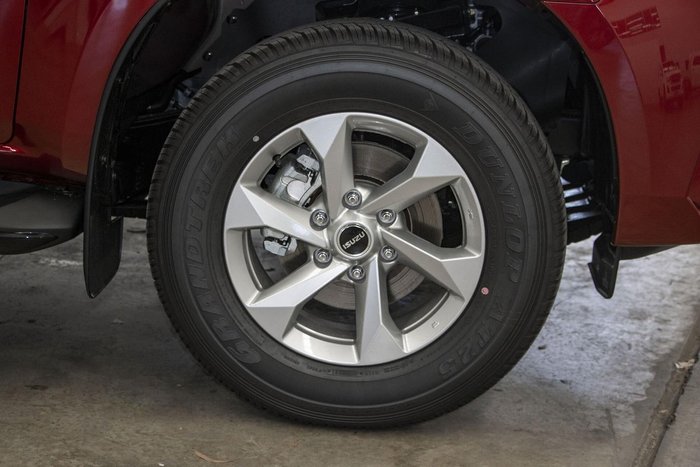 2026 Isuzu MU-X LS-M