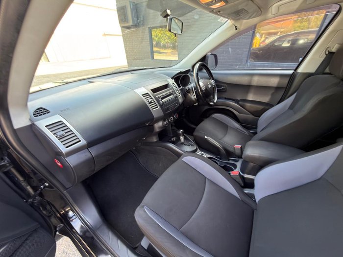 2007 Mitsubishi Outlander VR ZG MY07 4X4 On Demand Black Mica