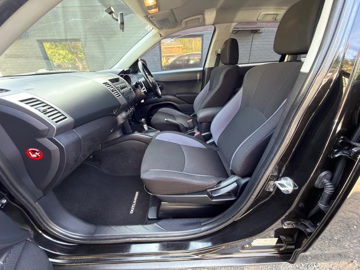 2007 Mitsubishi Outlander VR ZG MY07 4X4 On Demand Black Mica