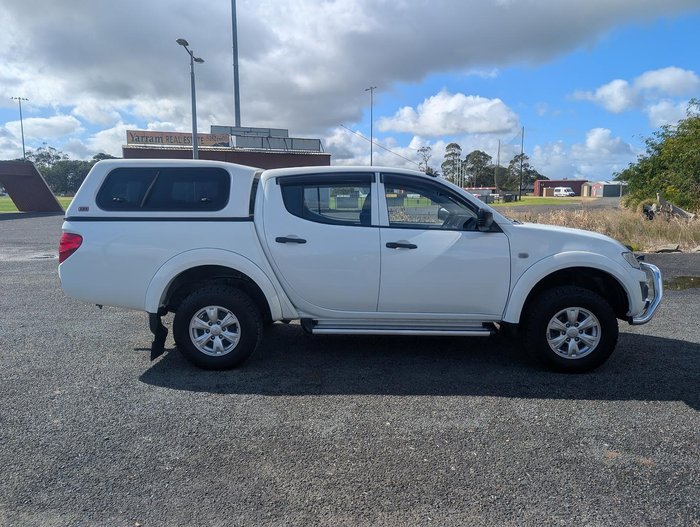 2014 Mitsubishi Triton GLX