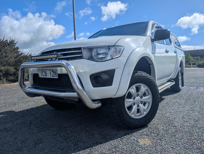 2014 Mitsubishi Triton GLX