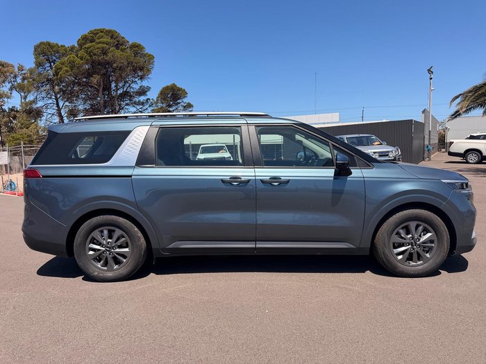 2023 Kia Carnival S
