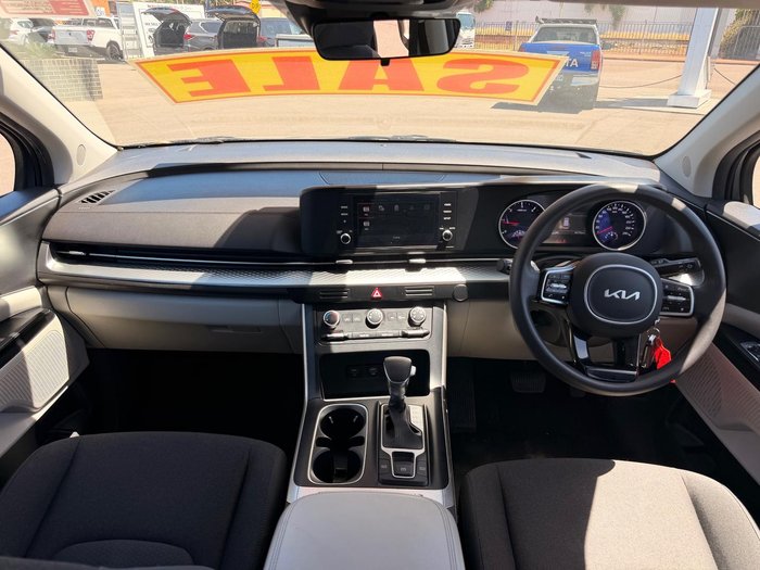 2023 Kia Carnival S