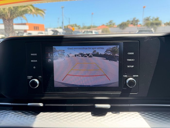 2023 Kia Carnival S