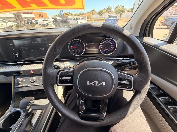 2023 Kia Carnival S