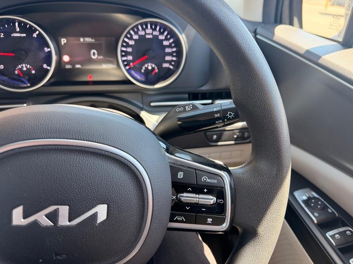 2023 Kia Carnival S
