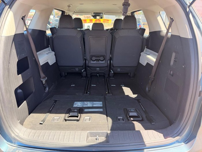 2023 Kia Carnival S