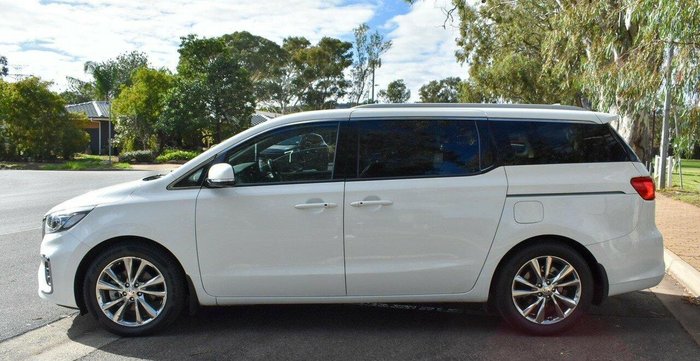 2018 Kia Carnival Platinum