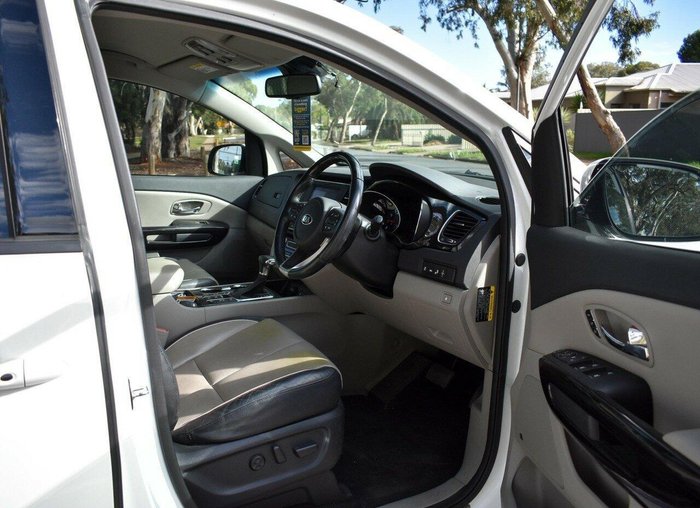 2018 Kia Carnival Platinum