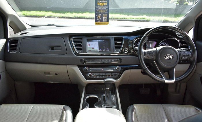 2018 Kia Carnival Platinum