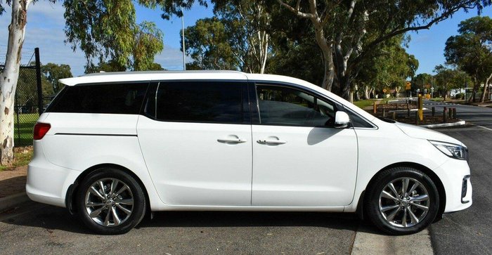 2018 Kia Carnival Platinum