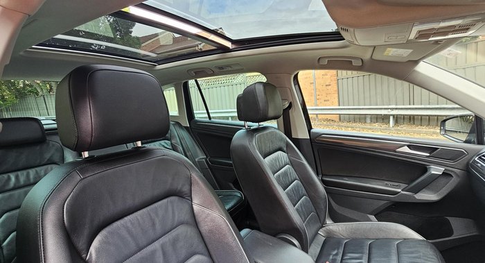 2017 Volkswagen Tiguan 162TSI Highline 5N MY17 Four Wheel Drive Deep Black