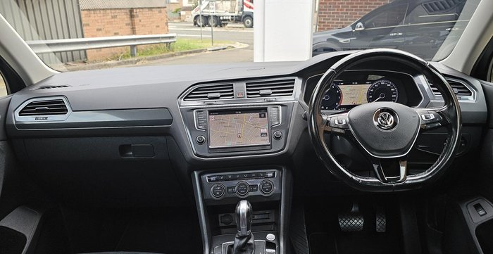 2017 Volkswagen Tiguan 162TSI Highline 5N MY17 Four Wheel Drive Deep Black