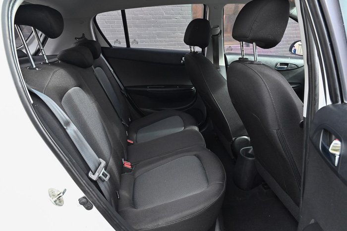 2014 Hyundai i20 Active PB MY15 Coral White