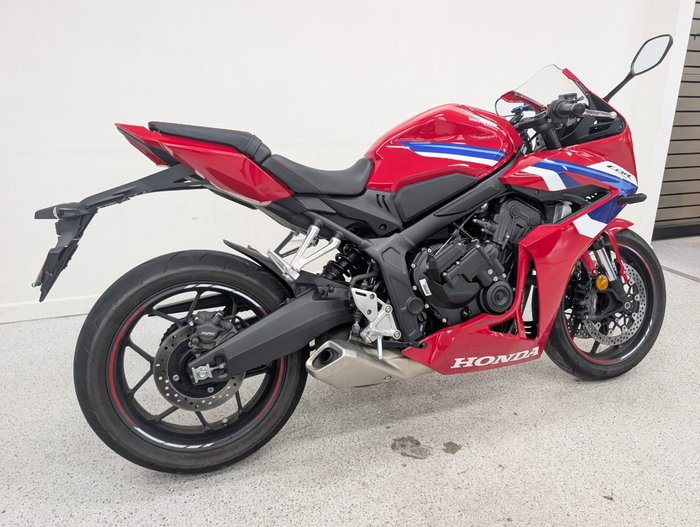 2025 Honda CBR650RAC BLUE