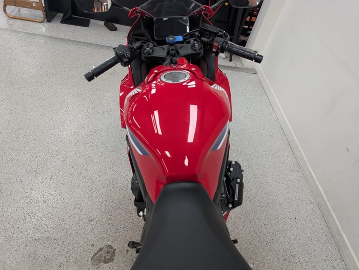 2025 Honda CBR650RAC BLUE