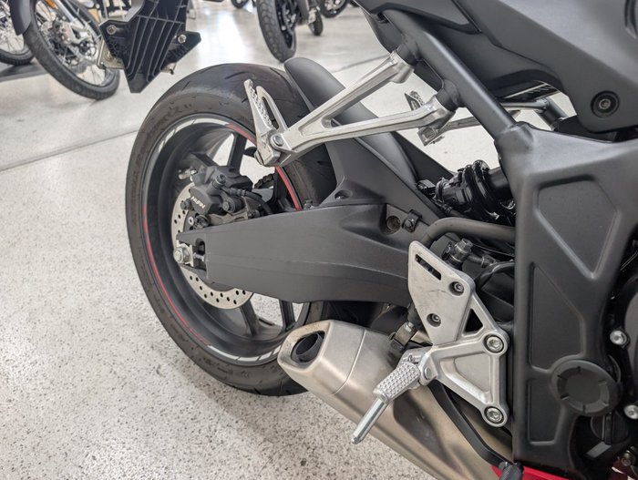 2025 Honda CBR650RAC BLUE