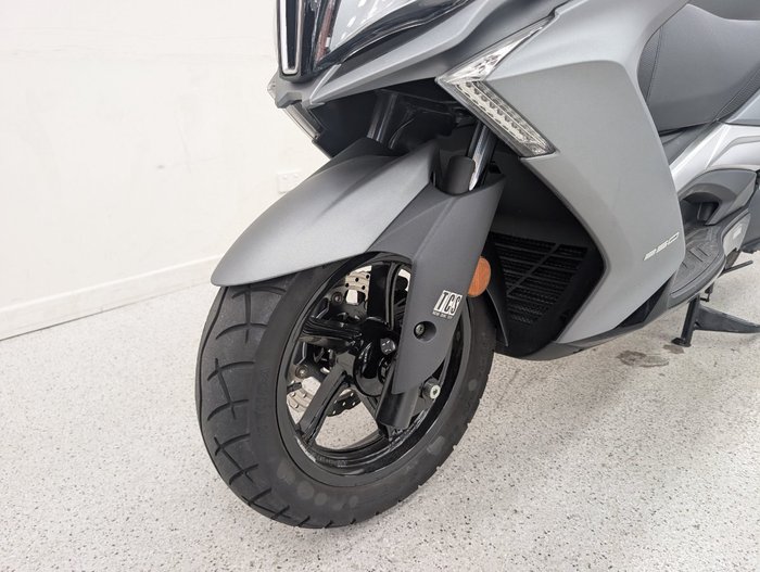 2024 Kymco DOWNTOWN 350i ABS Silver
