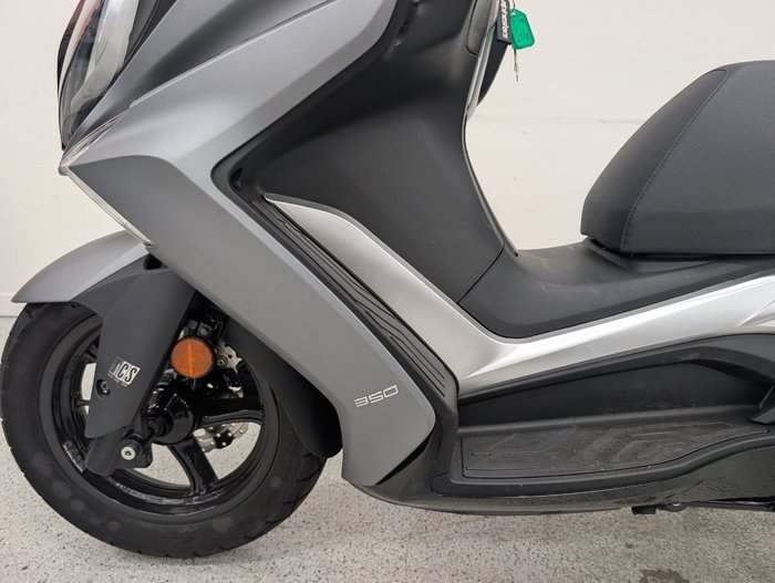 2024 Kymco DOWNTOWN 350i ABS Silver